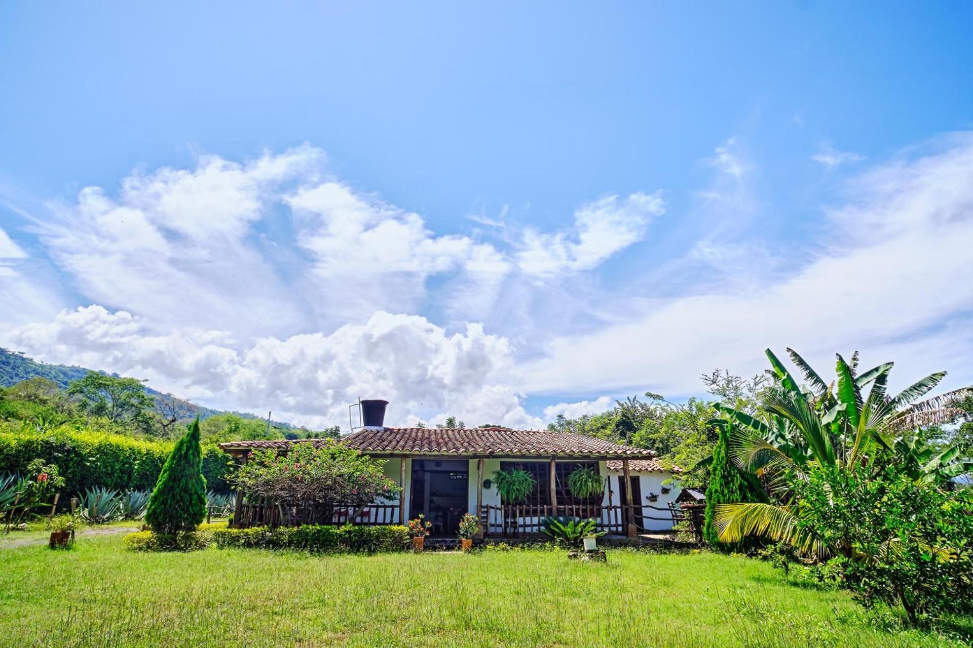 Hostal Sueño Real Campestre San Gil Exterior foto